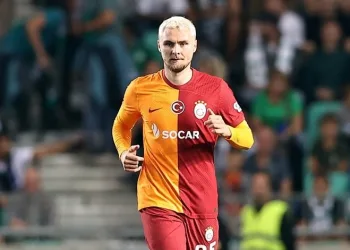 Victor Nelsson: “Manchester United maçında oynamadığım için hayal kırıklığına uğradım”