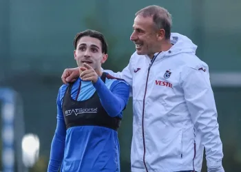 Trabzonspor, Alanyaspor maçı hazırlıklarına Abdullah Avcı yönetiminde başladı