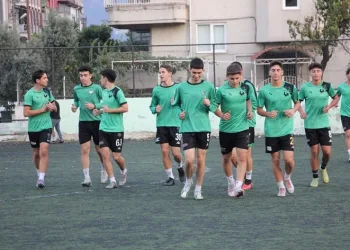 Denizlispor U17, Bandırma’ya 3 puan için gitti