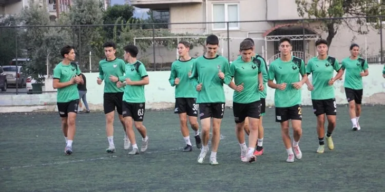 Denizlispor U17, Bandırma’ya 3 puan için gitti