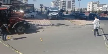 Eniştesini sokak ortasında öldürdü
