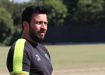 Denizlispor, Kastamonuspor maçından galibiyetle ayrılmak istiyor