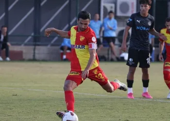 Göztepe’de Teknik Direktör Radomir Kokovic’i sol bek mevkisi zorlayacak