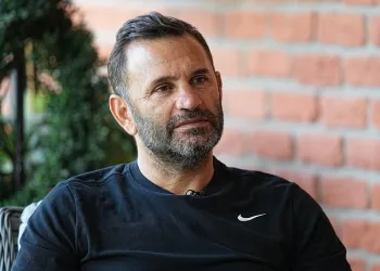 Okan Buruk: “Her maçı olduğu gibi Beşiktaş derbisini de kazanmak istiyoruz”