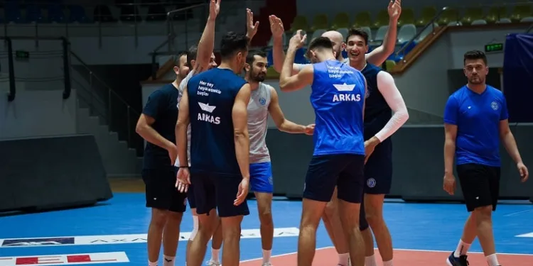 Arkas Spor, sezonu Galatasaray maçıyla açıyor