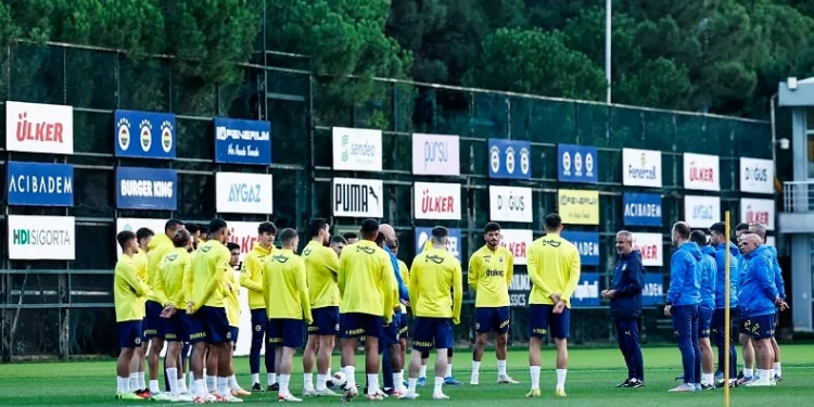 Fenerbahçe, Hatayspor maçı hazırlıklarını sürdürdü