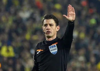 Halil Umut Meler 2. kez Galatasaray – Beşiktaş derbisinde düdük çalacak