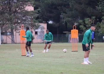 Sakaryaspor, Adanaspor mesaisinde