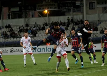 TFF 2.Lig Kırmızı Grup: Fethiyespor:2 – Düzcespor: 2