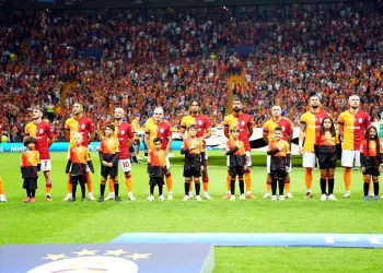 Galatasaray’da derbide hedef 3 puan