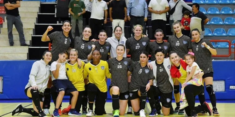 Konyaaltı Belediye Spor Kulübü Kadın Hentbol Takımı, Aksaray Belediye Spor Kulübü’ne fark attı