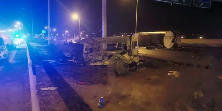 Freni patlayan tır dehşet saçtı: 3 ölü, 11 yaralı