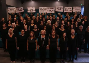 İsrail’e nağmelerle “dur” dediler