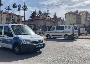 İki grup arasında çıkan çatışmada 16 kişi yaralandı