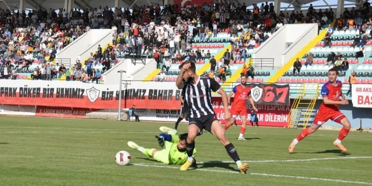 Fethiyespor ilk deplasman galibiyetini aldı