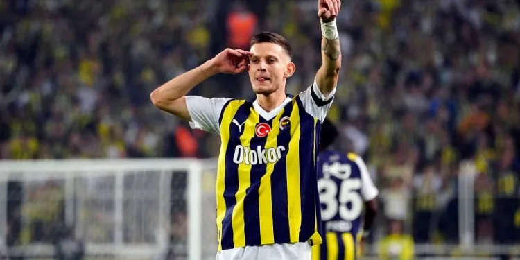 Sebastian Szymanski 9. golünü attı