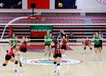 Çiftlikköy’ün sultanları sezona galibiyetle başladı