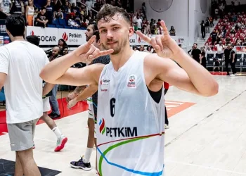Aliağa Petkimsporlu Kristers Zoriks, haftanın 5’ine seçildi