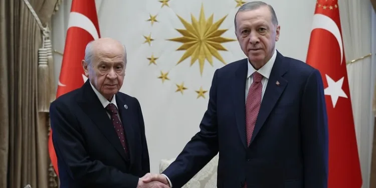 Cumhurbaşkanı Erdoğan, MHP Genel Başkanı Bahçeli’yi kabul etti