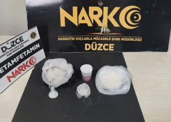 Durdurulan araçtan uyuşturucu çıktı