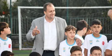 İznik’te genç sporcular yetişiyor