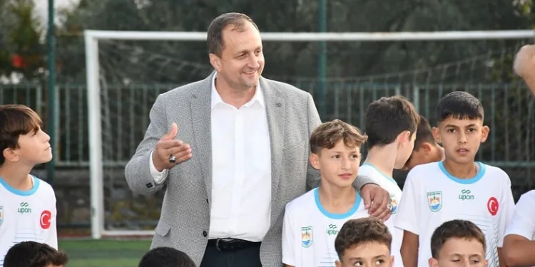 İznik’te genç sporcular yetişiyor