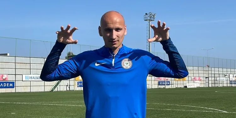 Çaykur Rizesporlu Jonjo Shelvey: “Galatasaray maçını kazanmak istiyoruz”