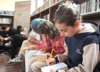 Bursa’da çocuklardan Atatürk’e 100. yıl mektubu
