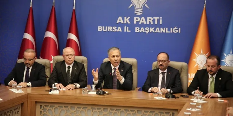 İçişleri Bakanı Ali Yerlikaya’dan “Düzensiz göç” açıklaması