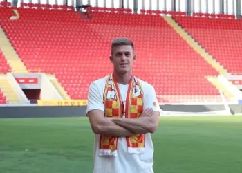 Göztepe, Marko Kvasina ile yollarını ayırdı