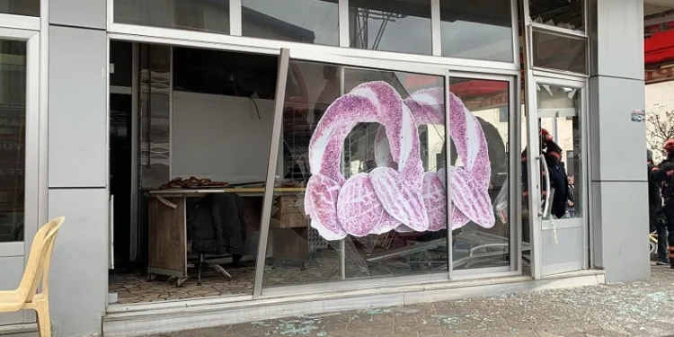 Simit fırınında doğalgaz patlaması: 3 yaralı