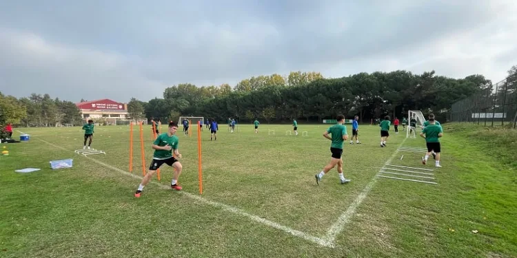 Sakaryaspor, Şanlıurfaspor mesaisine başladı