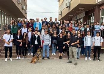 ‘En İyi Narkotik Polisi Anne’