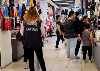 Kayseri Narkotik Polisi Vatandaşı Bilgilendirdi