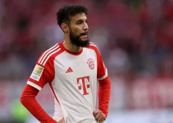 Bayern Münih: “Noussair Mazraoui takımda kalacak”