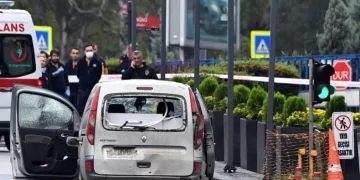Ankara’da saldırı girişimi : 2 terörist etkisiz hale getirildi