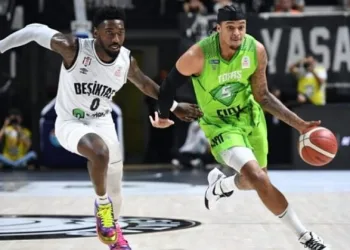TOFAŞ deplasmanda Beşiktaş Emlakjet’e 69-54 mağlup oldu.