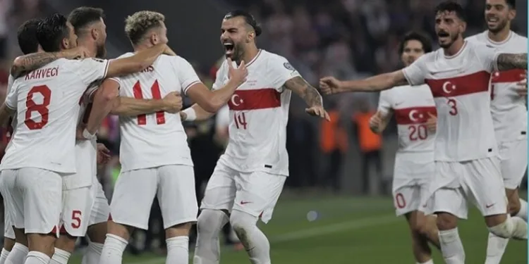 Bizim Çocuklar Hırvatistan’dan lider dönüyor