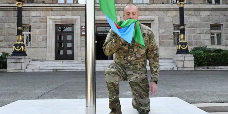 Aliyev, İntikamcı güçleri uyardı