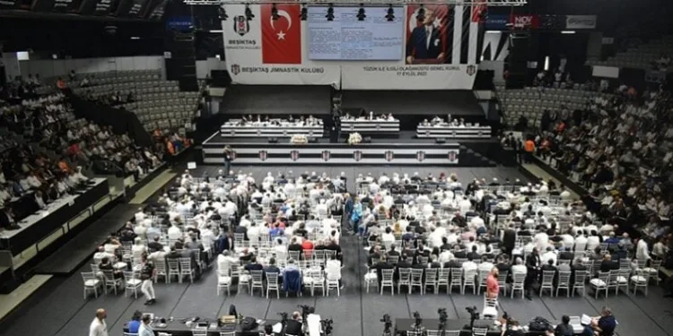 Beşiktaş’ta kongre, Ya 26 Kasım ya 3 Aralık’ta
