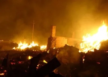 Kastamonu’da yangın: 43 ev alevlere teslim oldu