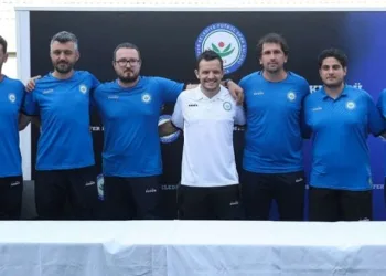 Batalla’lı Nilüfer Belediyespor FK çok farklı