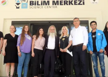 Astronomi profesörü Derman, Antalya Bilim Merkezi’nde