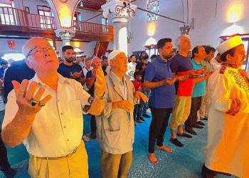 Camilerde yağmur duası yapıldı