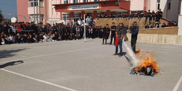 AFAD’dan lise öğrencilerine afet eğitimi