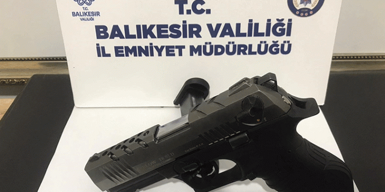 Bandırma polisi suçlulara göz açtırmıyor