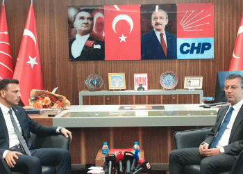 Özel’den Özgür Çelik’e tebrik ziyareti