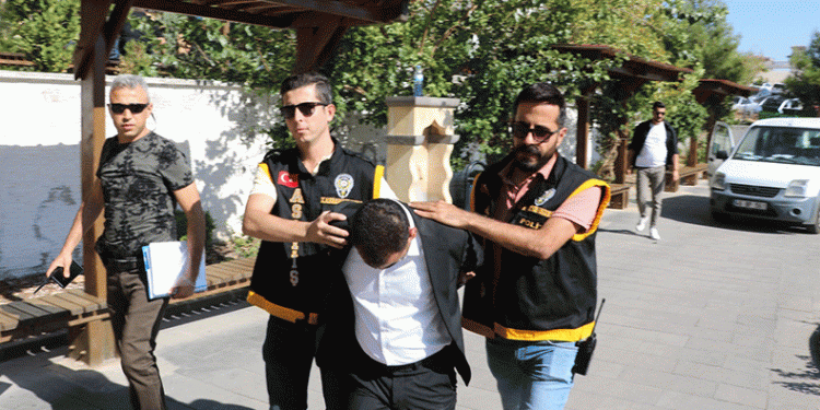 Kuyumcuyu soyan şüpheli yakalandı