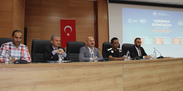 Muhtarlara ‘yerinde dönüşüm’ anlatıldı