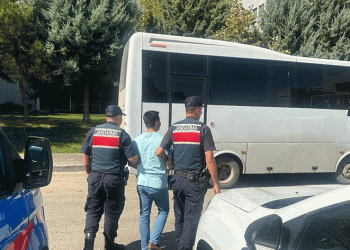 FETÖ firarisini jandarma yakaladı